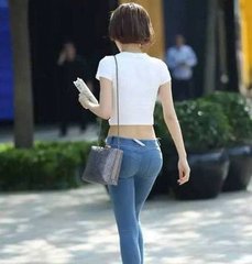 嘲王历阳不肯饮酒